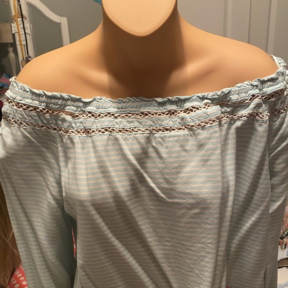 🎄5/25 Red Camel Top, Very Colorful! - Picture 4 of 6